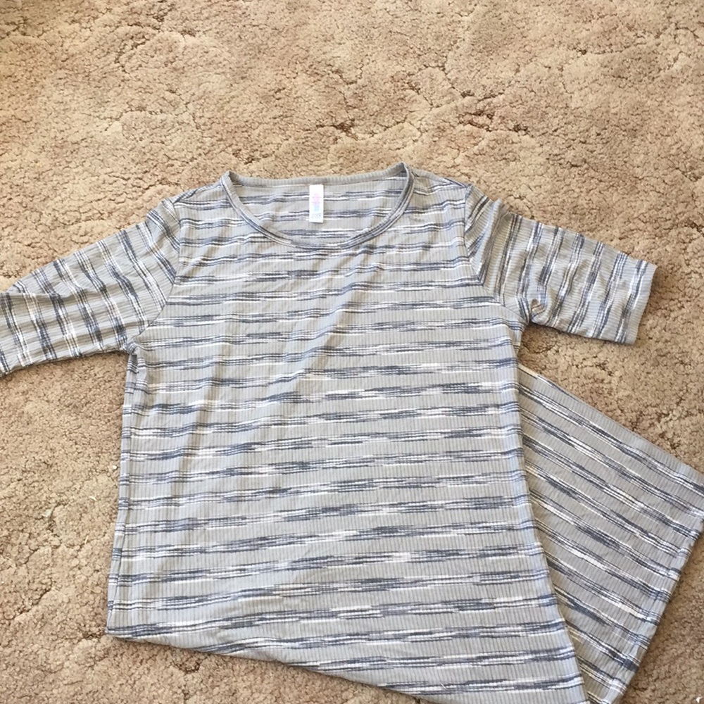 Never Wore short dress LulaRoe